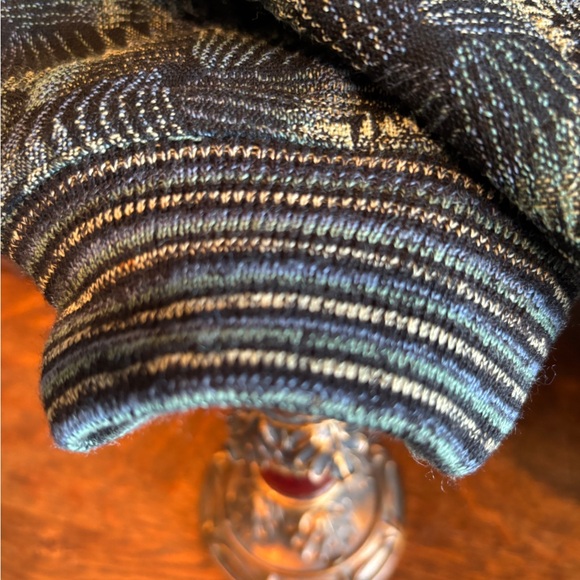 JHANE BARNES LUXURY SWEATER - Picture 9 of 11